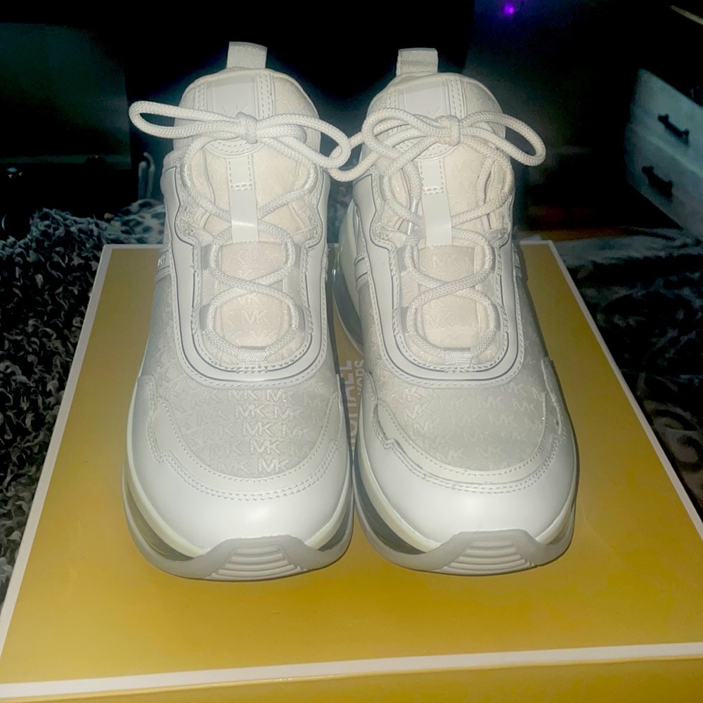 Michael Kors Olympia trainer extreme shoe optic white 9.5M